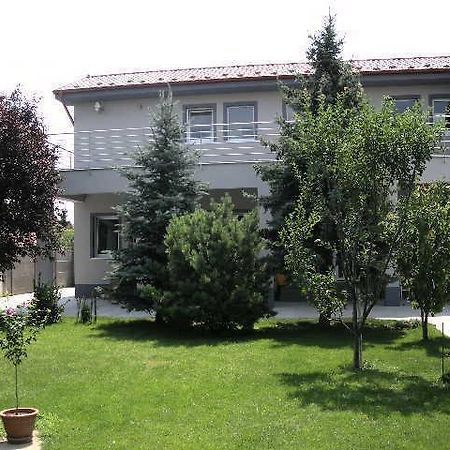 Ubytovanie House Galanta Zewnętrze zdjęcie