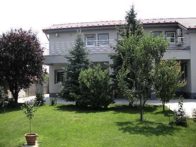 Ubytovanie House Galanta Zewnętrze zdjęcie