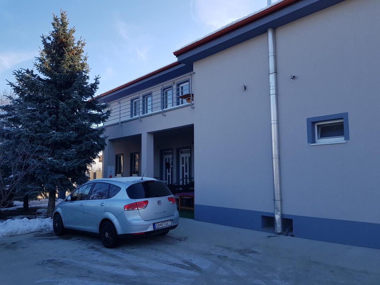 Ubytovanie House Galanta Zewnętrze zdjęcie